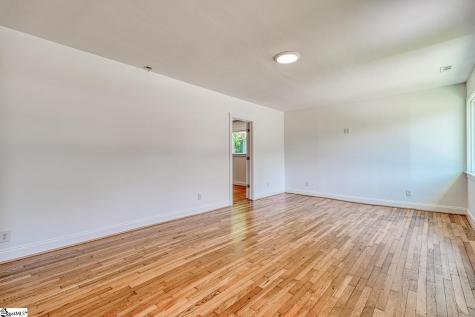 390 Caulder Avenue Spartanburg SC 29306