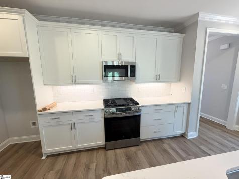 17 Hasbrook Lane Greenville SC 29607