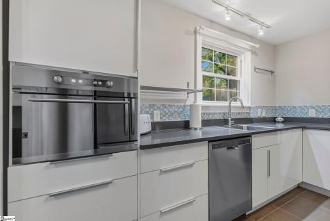 19 E Mountainview Avenue Greenville SC 29609