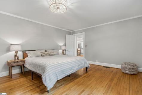 19 E Mountainview Avenue Greenville SC 29609