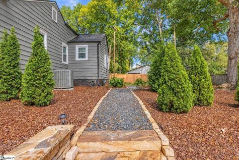 19 E Mountainview Avenue Greenville SC 29609