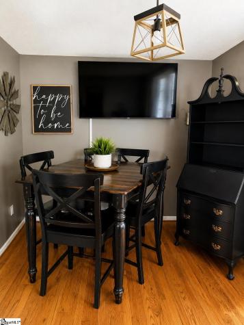 10479 Highway 101 Gray Court SC 29645