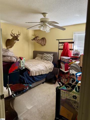 10479 Highway 101 Gray Court SC 29645