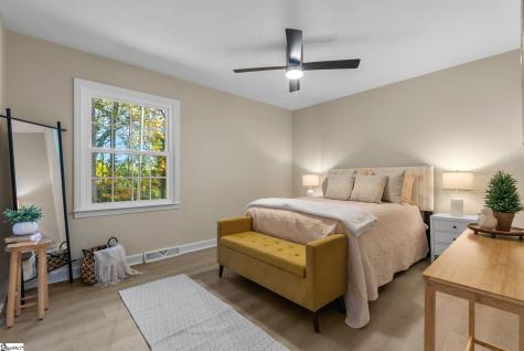 208 Spring Drive Easley SC 29642