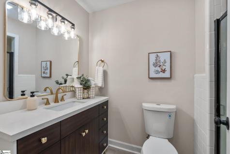 208 Spring Drive Easley SC 29642