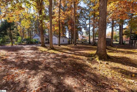 208 Spring Drive Easley SC 29642