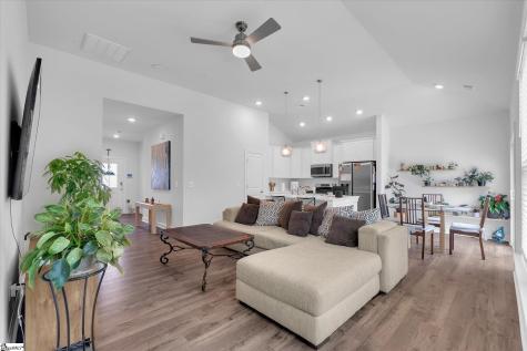 408 Oakton Drive Greer SC 29651