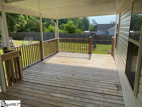 213 Destiny Drive Gray Court SC 29645