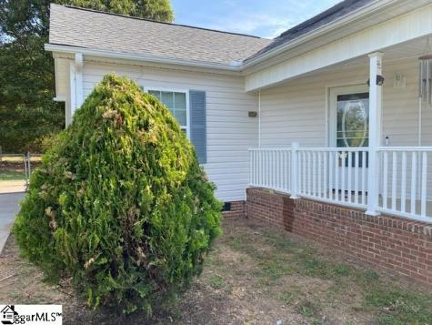 213 Destiny Drive Gray Court SC 29645
