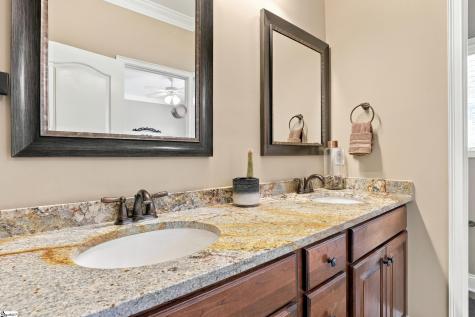 12 Edge Court Greenville SC 29609