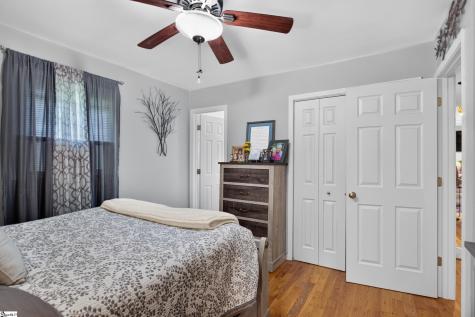 116 Oak Ridge Circle Seneca SC 29678