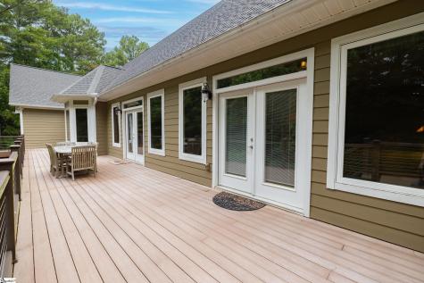 401 W Rockcliff Court Seneca SC 29672