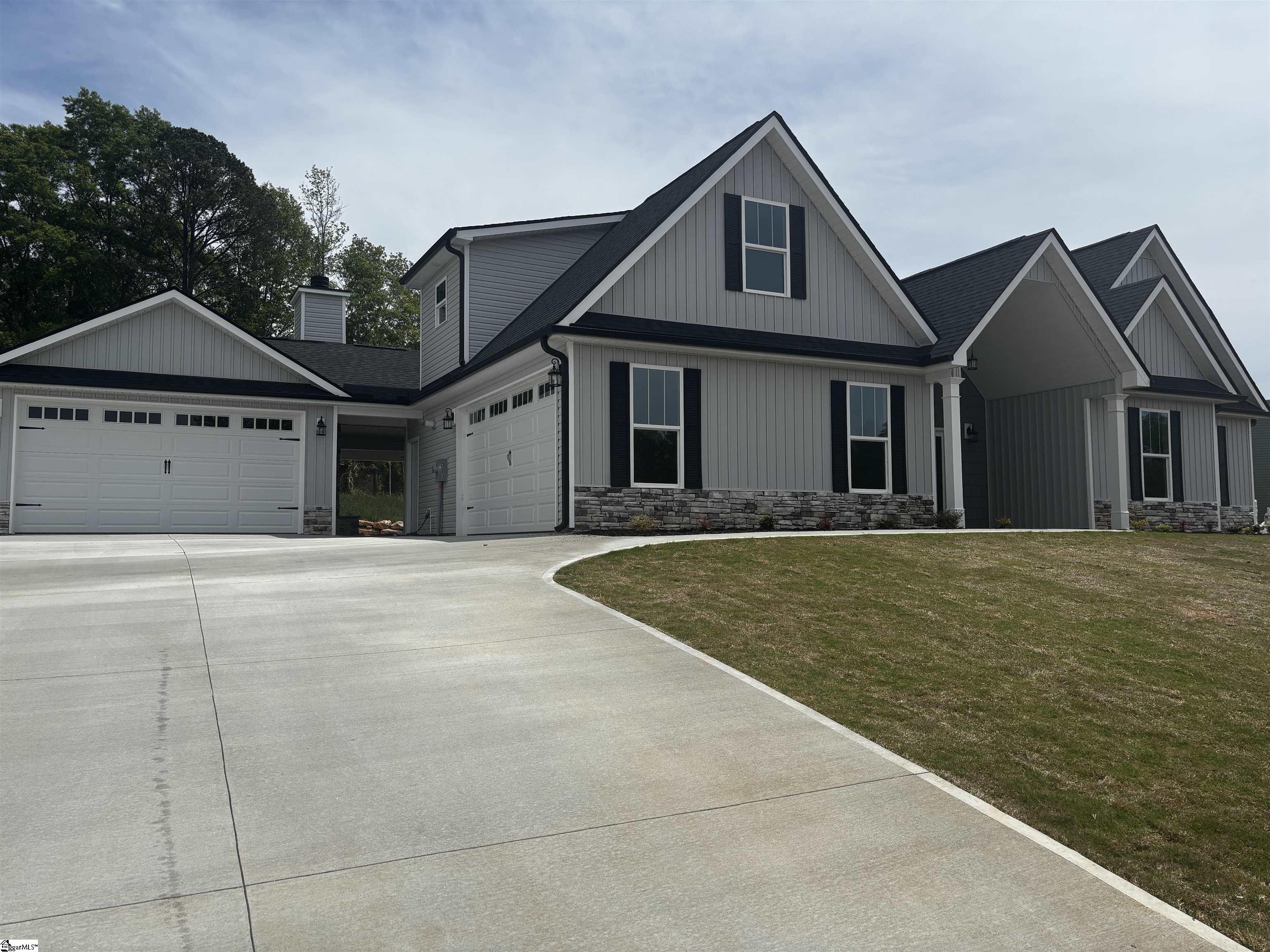110 Hintons Farms Drive Easley SC 29640
