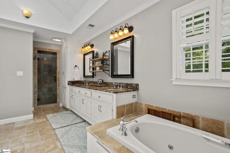 29 Quail Hill Drive Greenville SC 29607