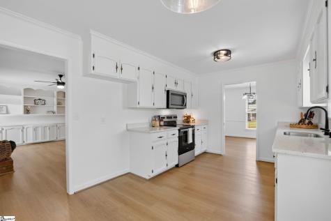 110 Churchill Avenue Greer SC 29651