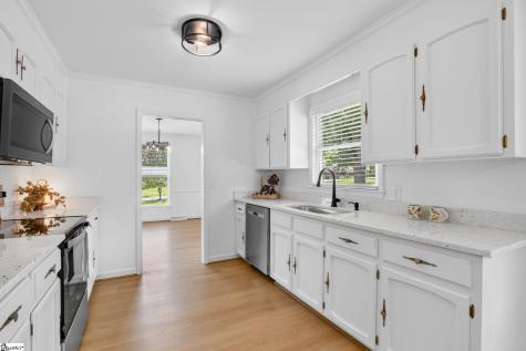 110 Churchill Avenue Greer SC 29651