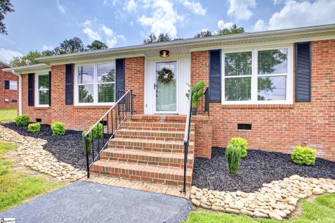 110 Churchill Avenue Greer SC 29651