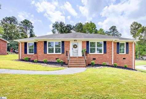 110 Churchill Avenue Greer SC 29651