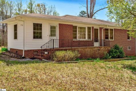 425 Glenwood Street Belton SC 29627