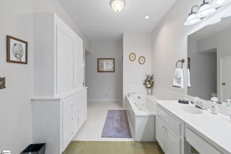 7 15th Vantage Campobello SC 29322