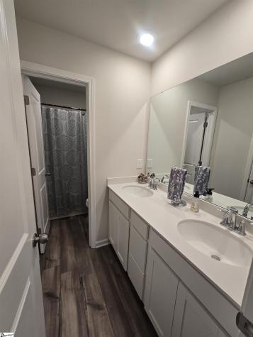 246 Anna Gray Circle Easley SC 29640