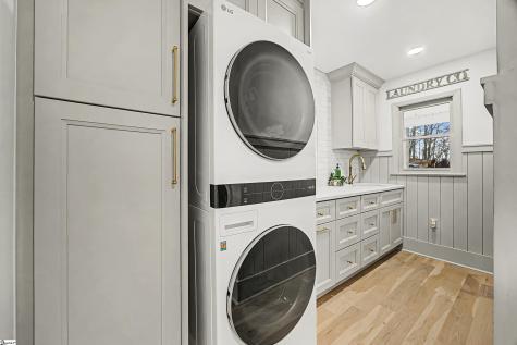 6396 Crosswinds Drive Clover SC 29710