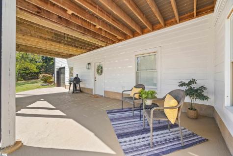 6396 Crosswinds Drive Clover SC 29710