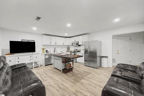 6396 Crosswinds Drive Clover SC 29710