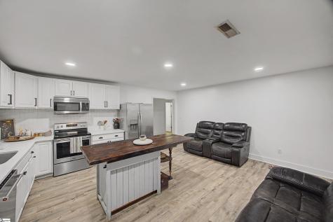 6396 Crosswinds Drive Clover SC 29710