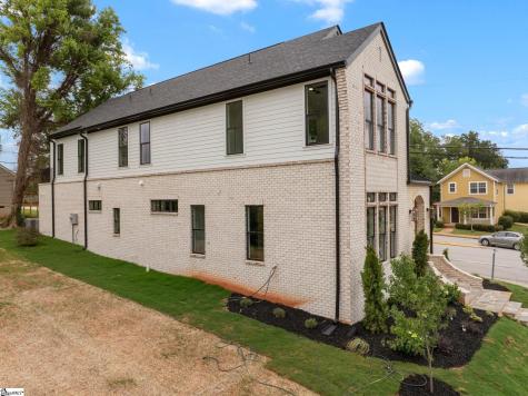 223 S Calhoun Street Greenville SC 29601