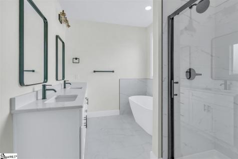 565 Bill Lattimore Road Chesnee SC 29323