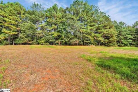 565 Bill Lattimore Road Chesnee SC 29323