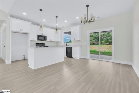 565 Bill Lattimore Road Chesnee SC 29323