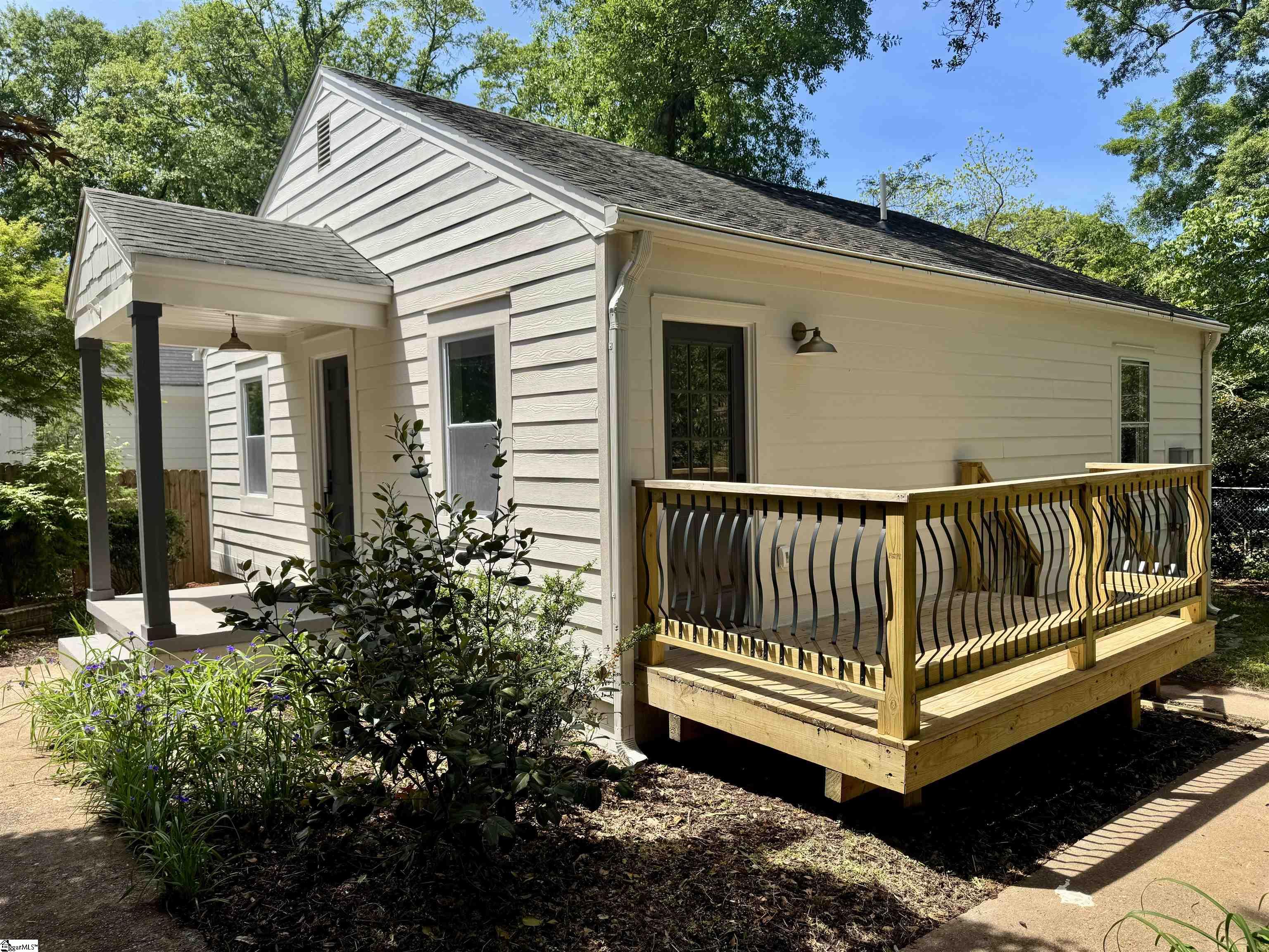 10 Amherst Avenue Greenville SC 29605