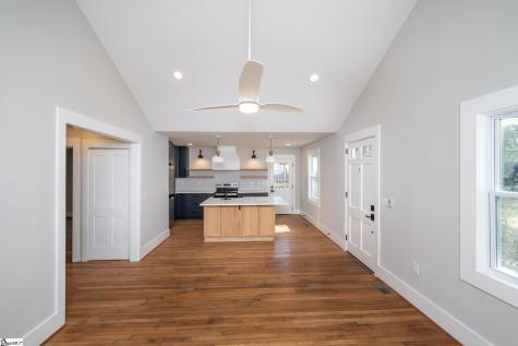 10 Amherst Avenue Greenville SC 29605