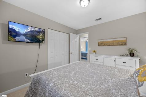 20D Hartwell Villas Street Anderson SC 29626