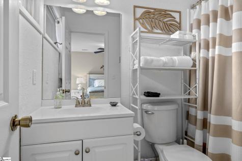 20D Hartwell Villas Street Anderson SC 29626