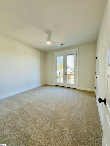 9 Hawthorne Lane Greenville SC 29605