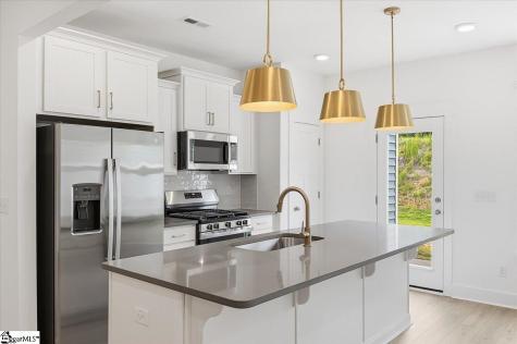 28 Shoemaker Road Greenville SC 29617