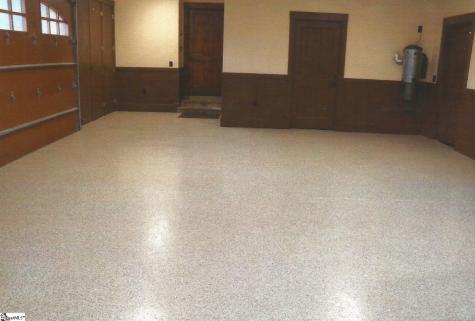 91 The Cliffs Parkway Landrum SC 29356