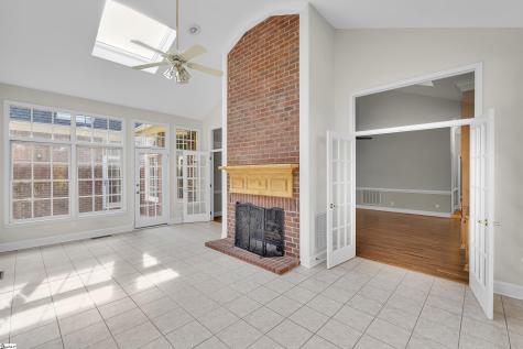 111 W Woodglen Road Spartanburg SC 29301
