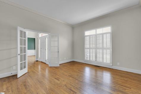 111 W Woodglen Road Spartanburg SC 29301
