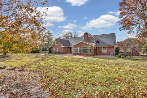 111 W Woodglen Road Spartanburg SC 29301