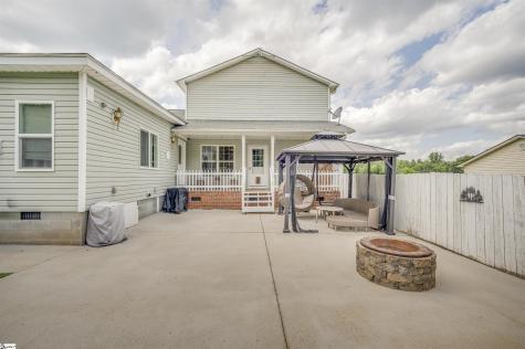 202 Shady Pines Way Fountain Inn SC 29644