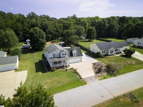 202 Shady Pines Way Fountain Inn SC 29644