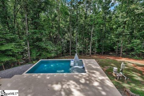 1422 Hunters Trail Anderson SC 29625