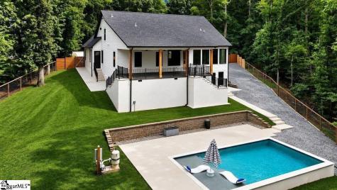 1422 Hunters Trail Anderson SC 29625