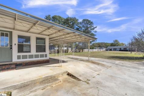 734 Anderson Street Belton SC 29627