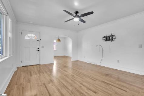 734 Anderson Street Belton SC 29627