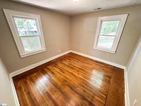 29 Skyland Drive Greenville SC 29607